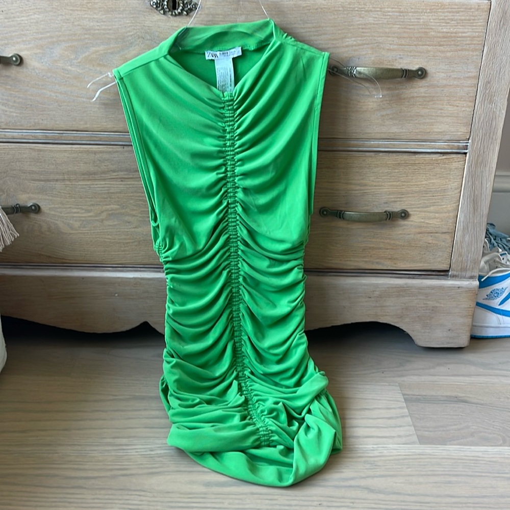 Zara cinched bodycon size small dress like new
